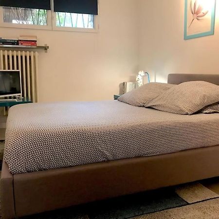 Appartement Cosy, Independant Avec Jardin Meudon Extérieur photo